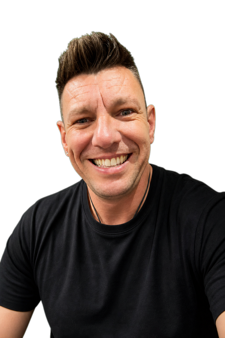 Rafael Seidel sorrindo.